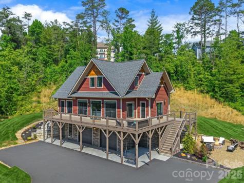 66 Nader Avenue Weaverville NC 28787