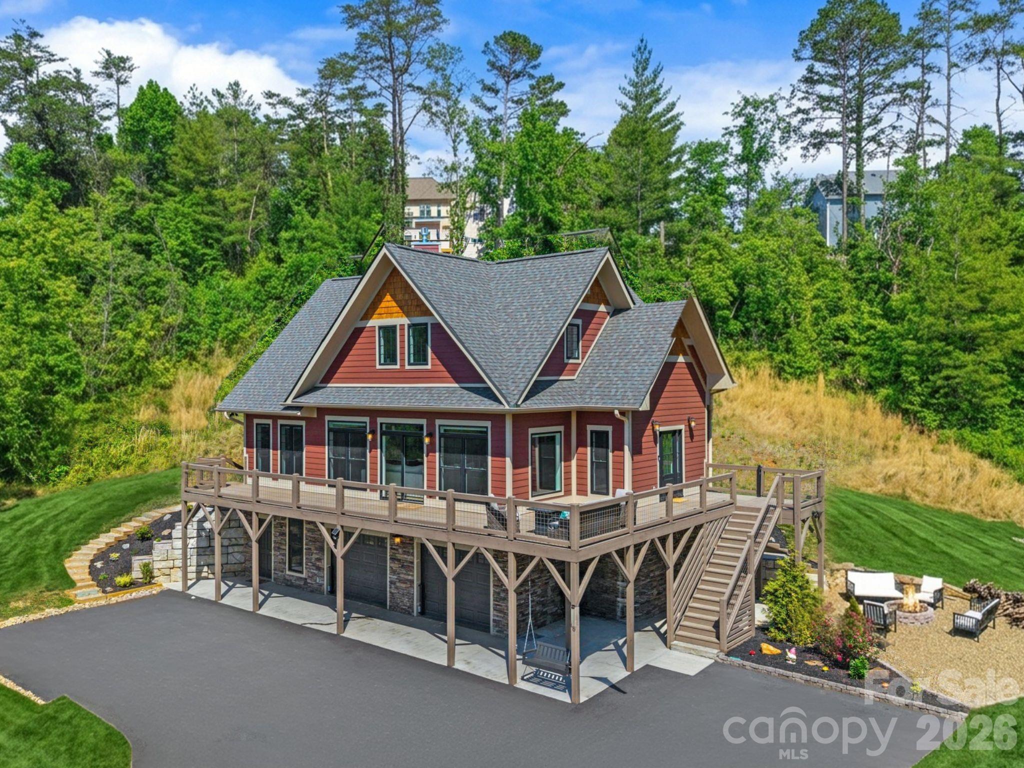 66 Nader Avenue Weaverville NC 28787