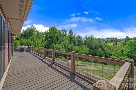 66 Nader Avenue Weaverville NC 28787
