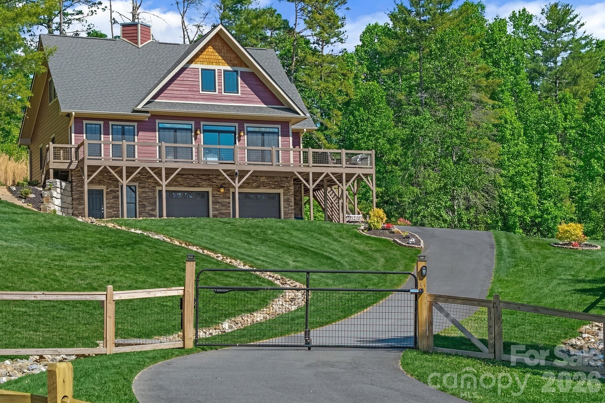 66 Nader Avenue Weaverville NC 28787