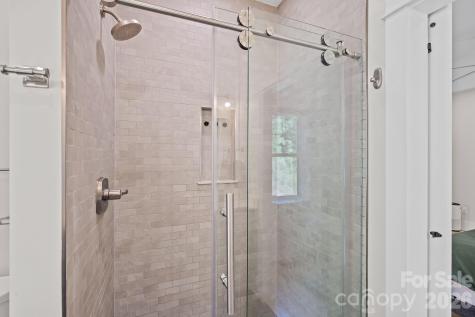 66 Nader Avenue Weaverville NC 28787