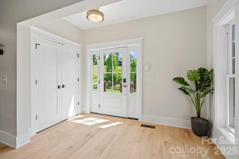 66 Nader Avenue Weaverville NC 28787