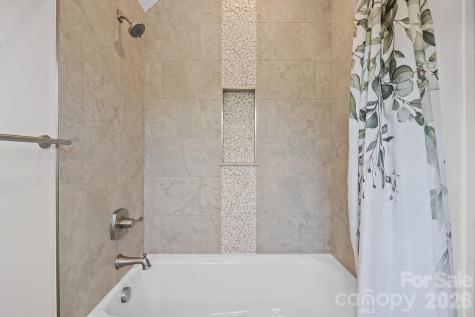 66 Nader Avenue Weaverville NC 28787