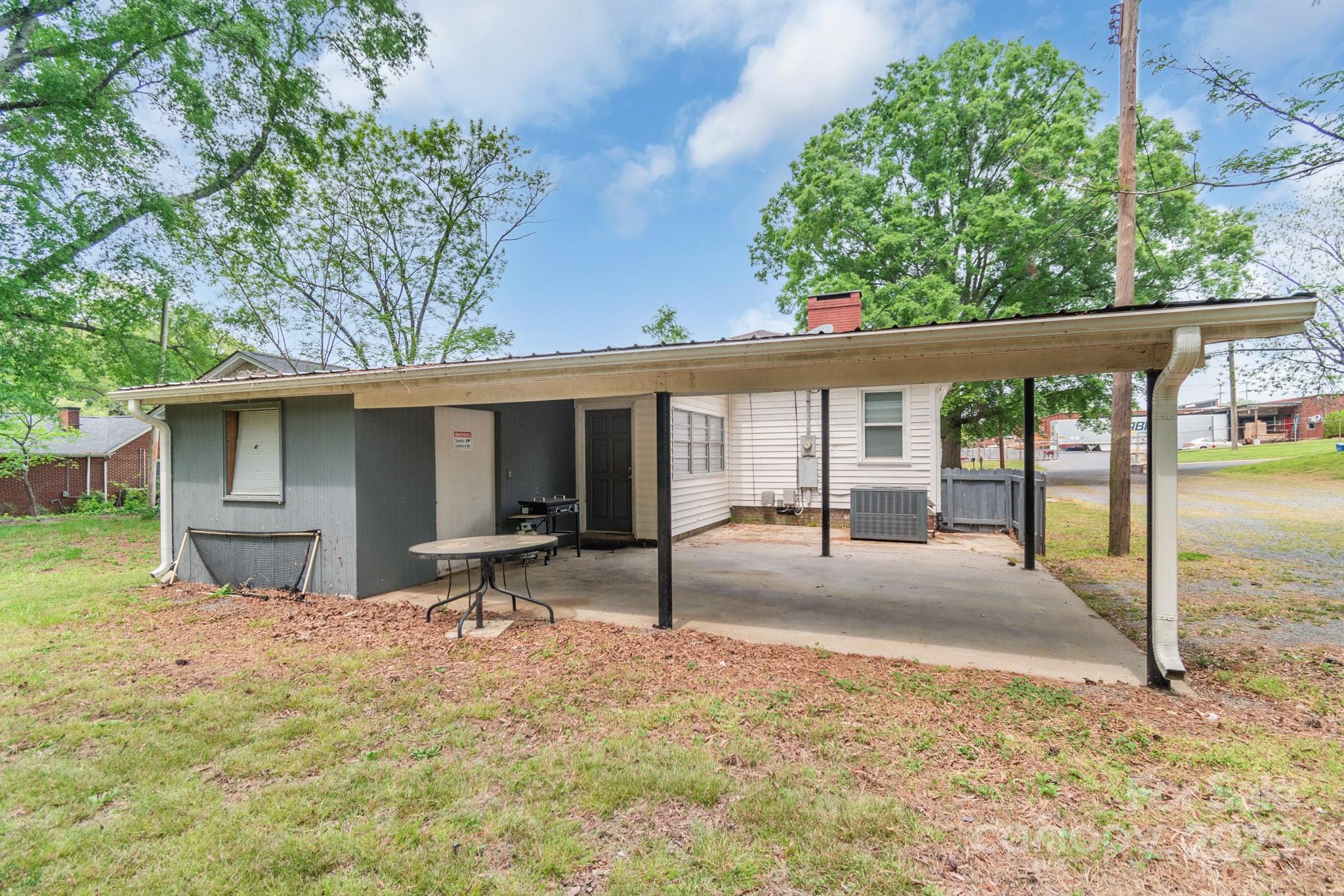 1116 Montgomery Avenue Albemarle NC 28001