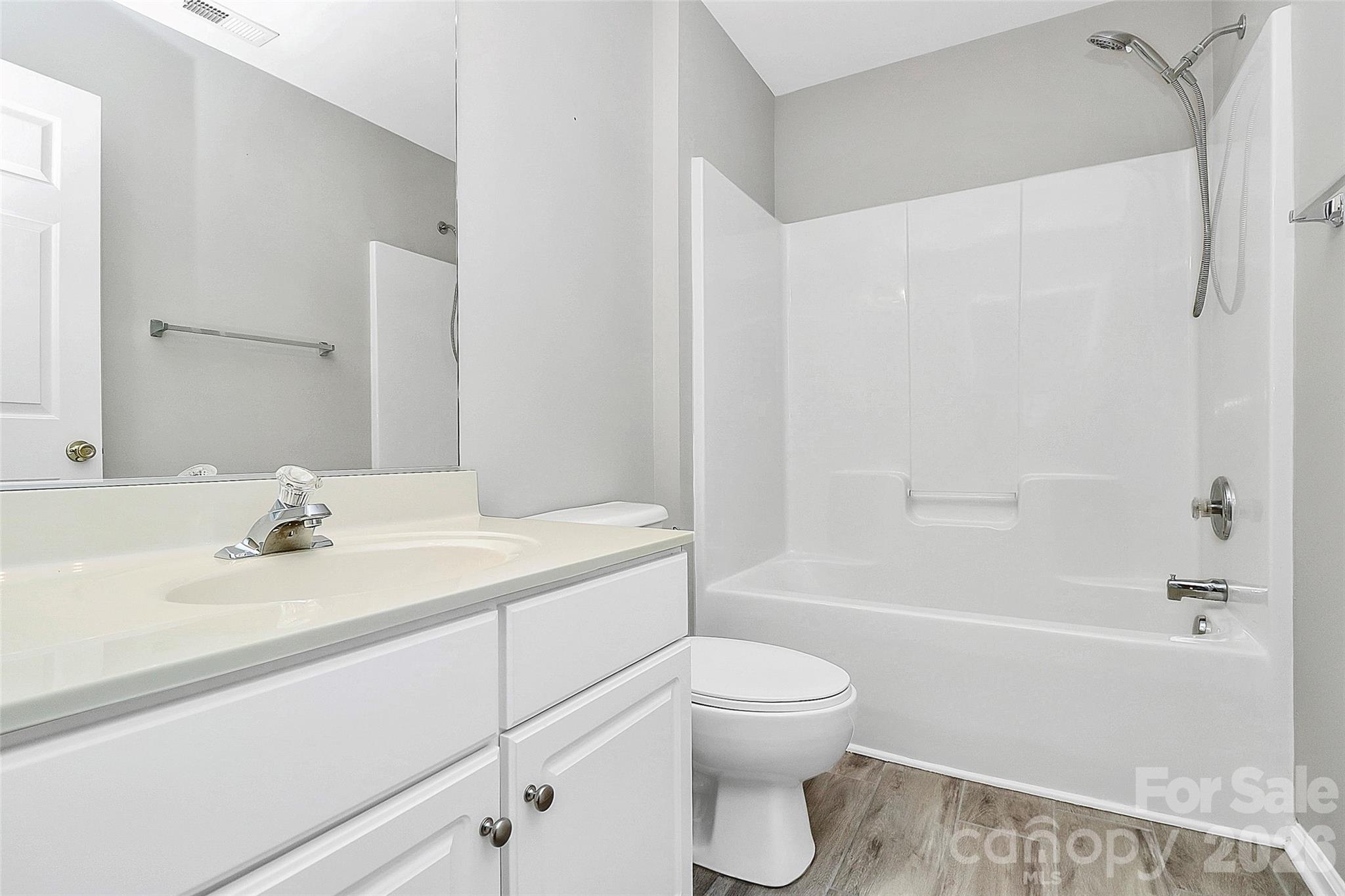 1804 Robinwood Village Drive Gastonia NC 28054