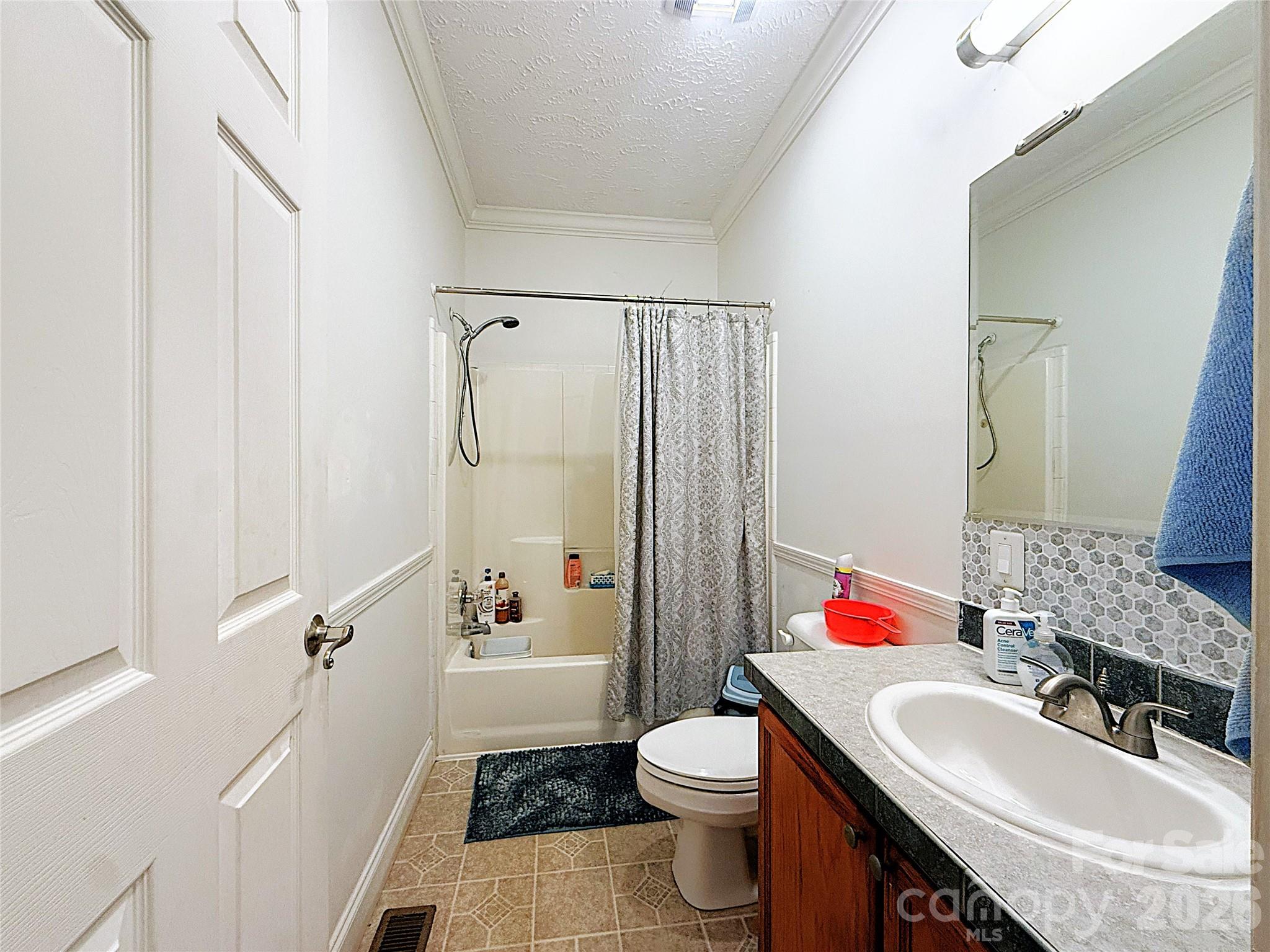 6228 Vernedale Road Charlotte NC 28212