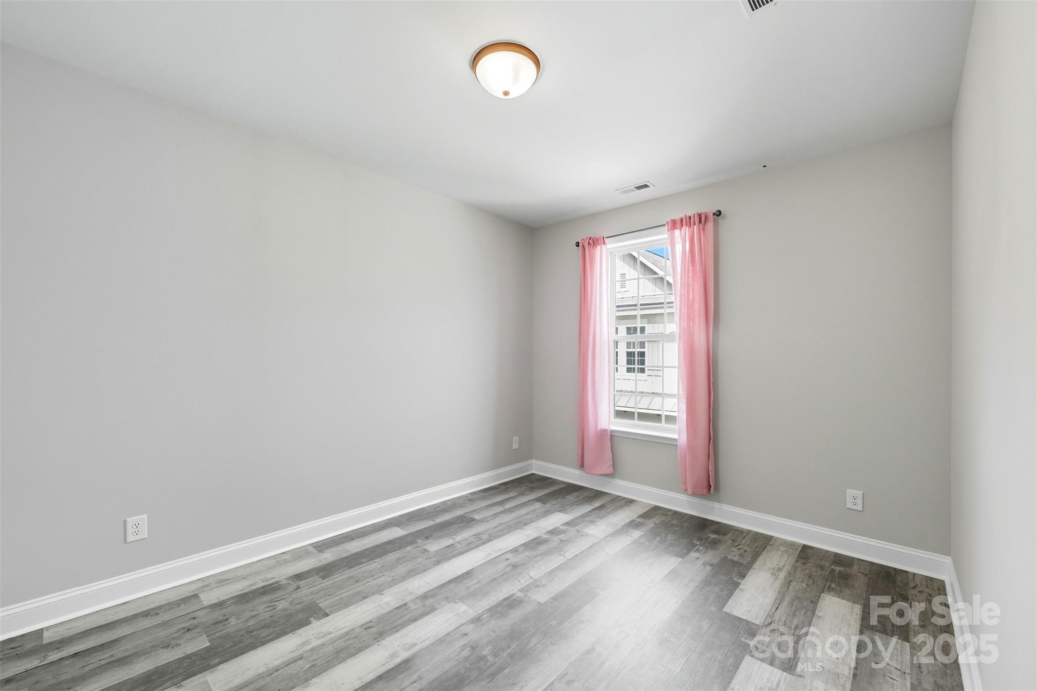 9209 Colin Crossing Court Charlotte NC 28277