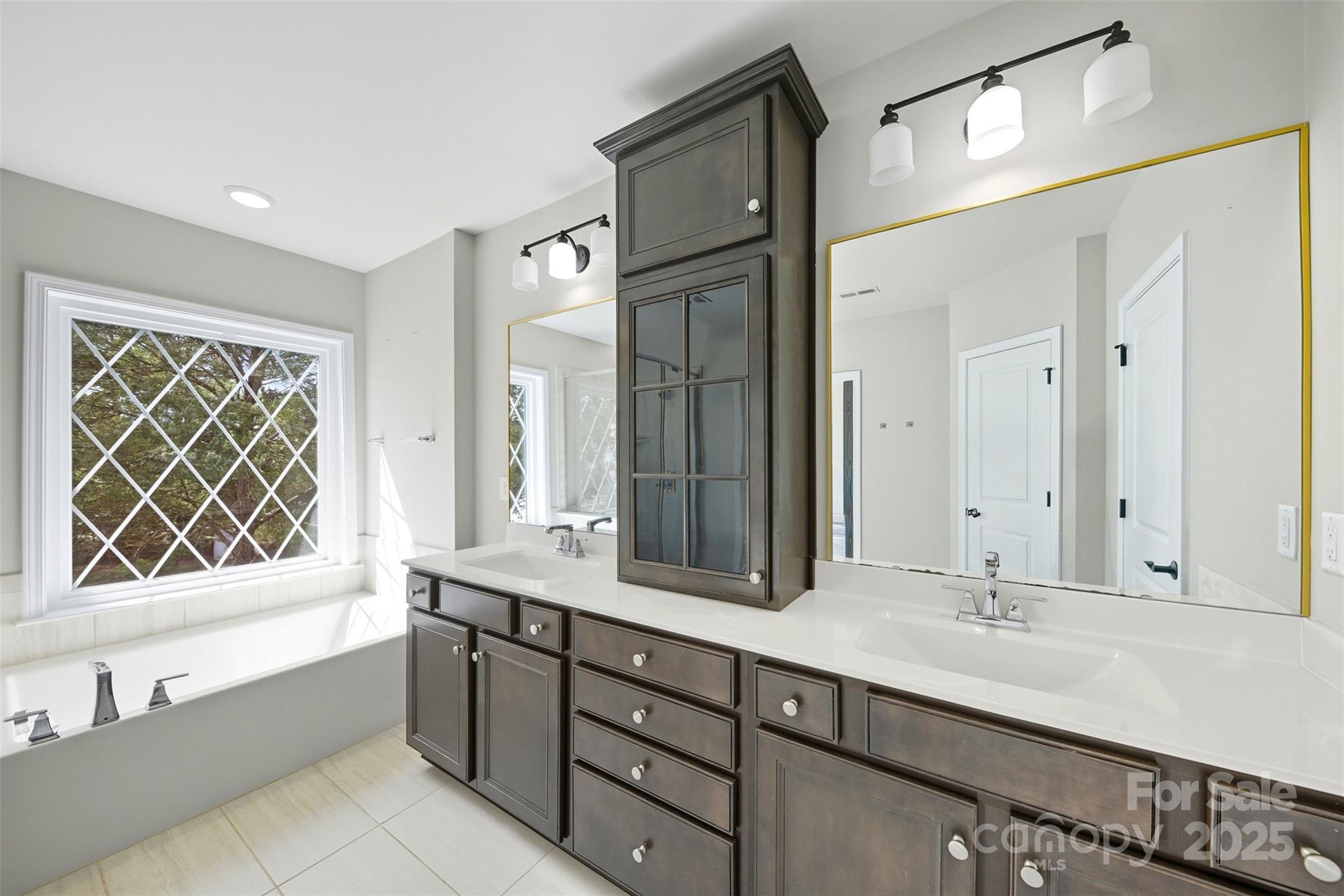 9209 Colin Crossing Court Charlotte NC 28277
