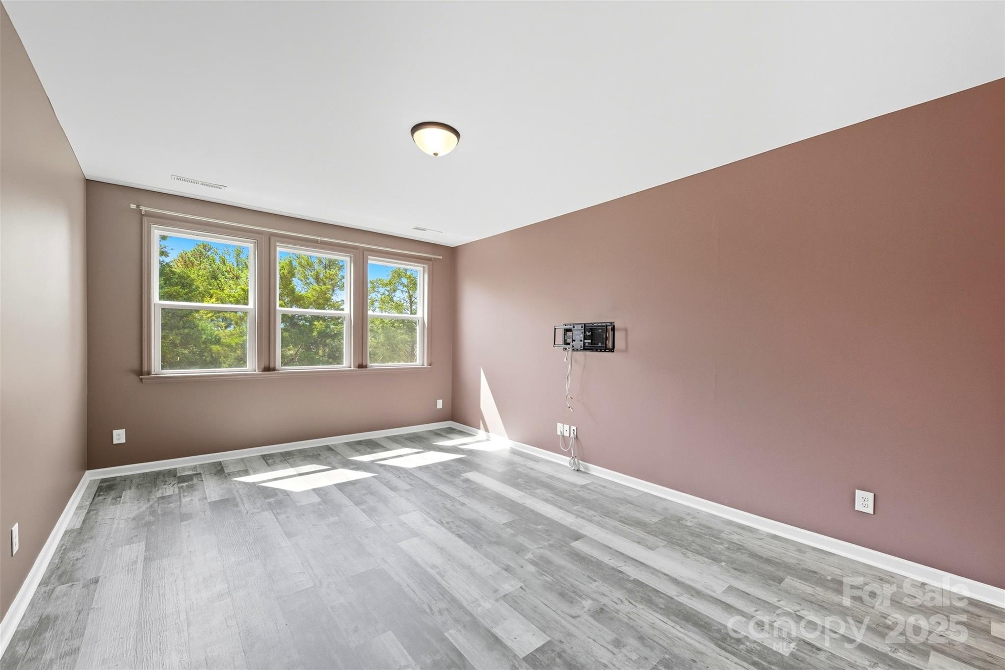 9209 Colin Crossing Court Charlotte NC 28277