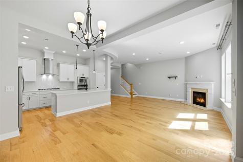 9209 Colin Crossing Court Charlotte NC 28277