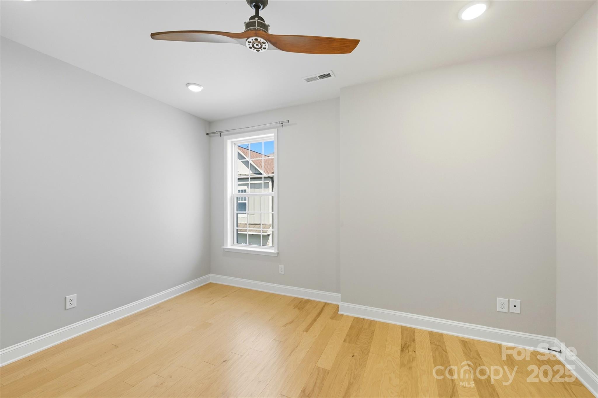 9209 Colin Crossing Court Charlotte NC 28277