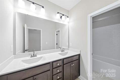 9209 Colin Crossing Court Charlotte NC 28277