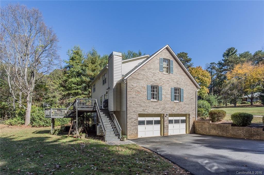 3 Brushwood Road Asheville NC 28804