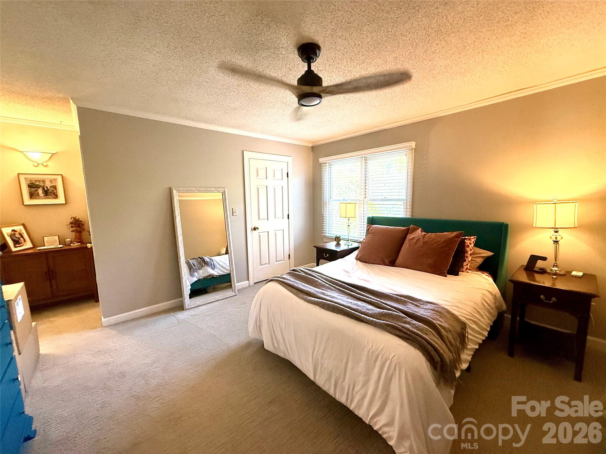 2705 North Street NW Hickory NC 28601