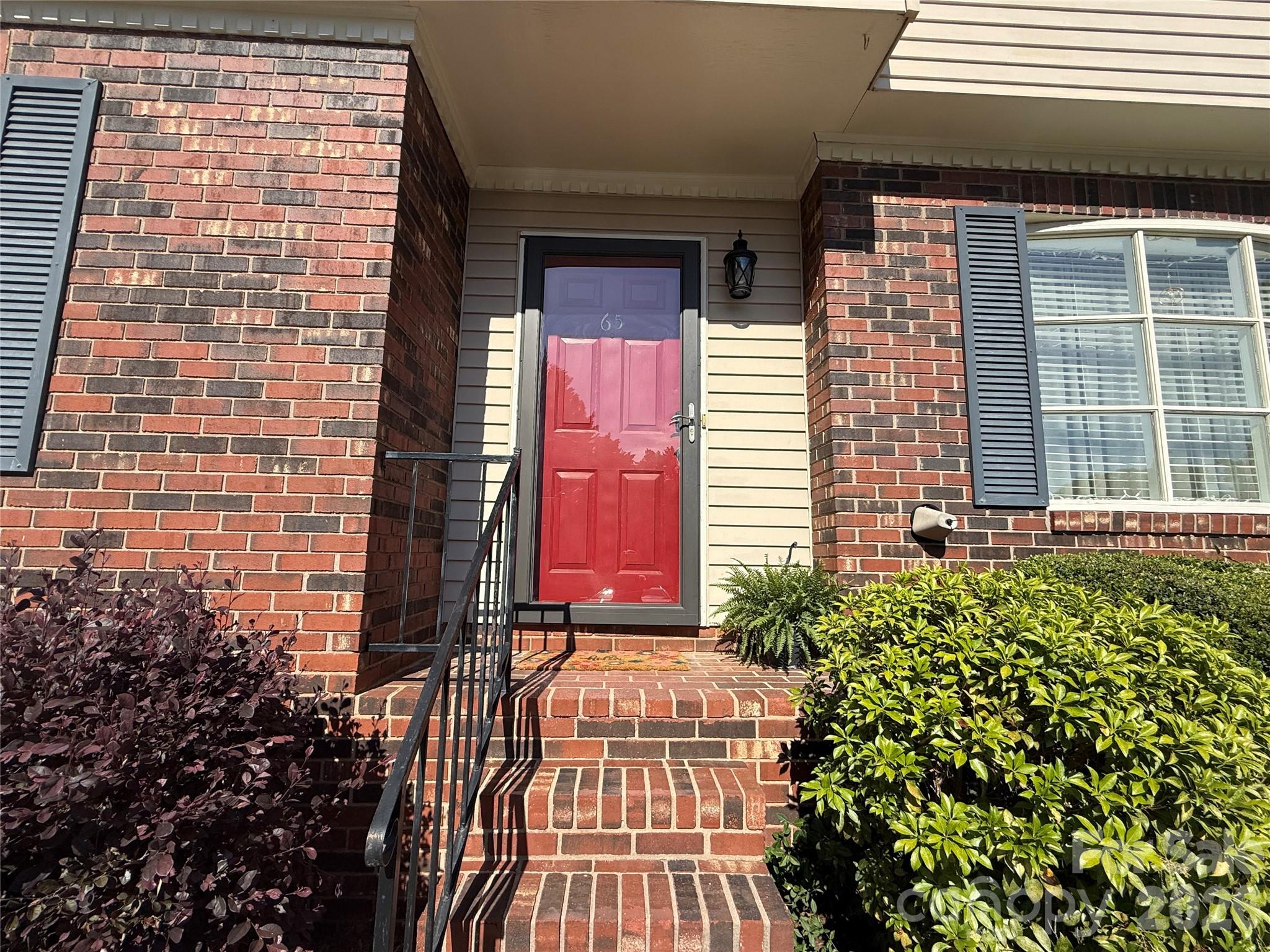 2705 North Street NW Hickory NC 28601