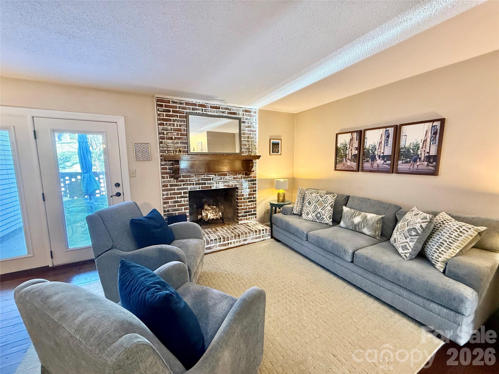 2705 North Street NW Hickory NC 28601