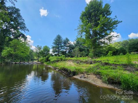 2978 Nc 9 Highway Black Mountain NC 28711