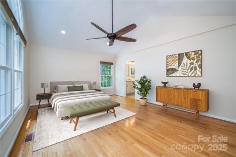 114 Coachmans Trail Asheville NC 28803