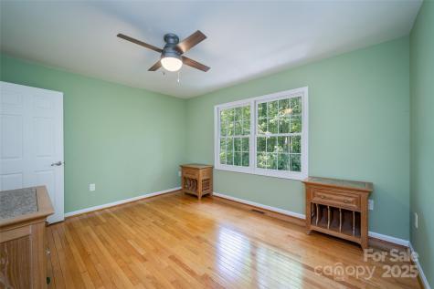 114 Coachmans Trail Asheville NC 28803
