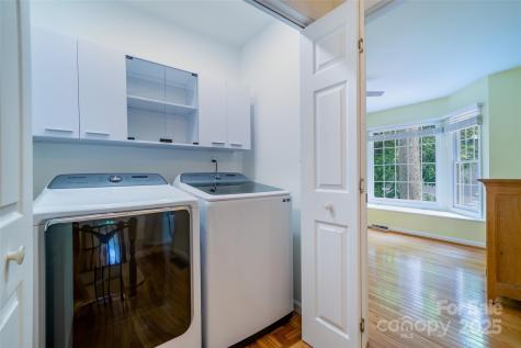114 Coachmans Trail Asheville NC 28803