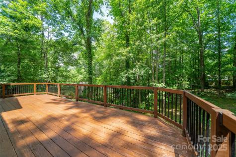 114 Coachmans Trail Asheville NC 28803