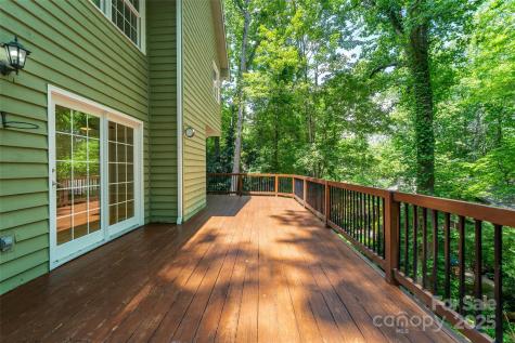 114 Coachmans Trail Asheville NC 28803
