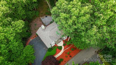 114 Coachmans Trail Asheville NC 28803
