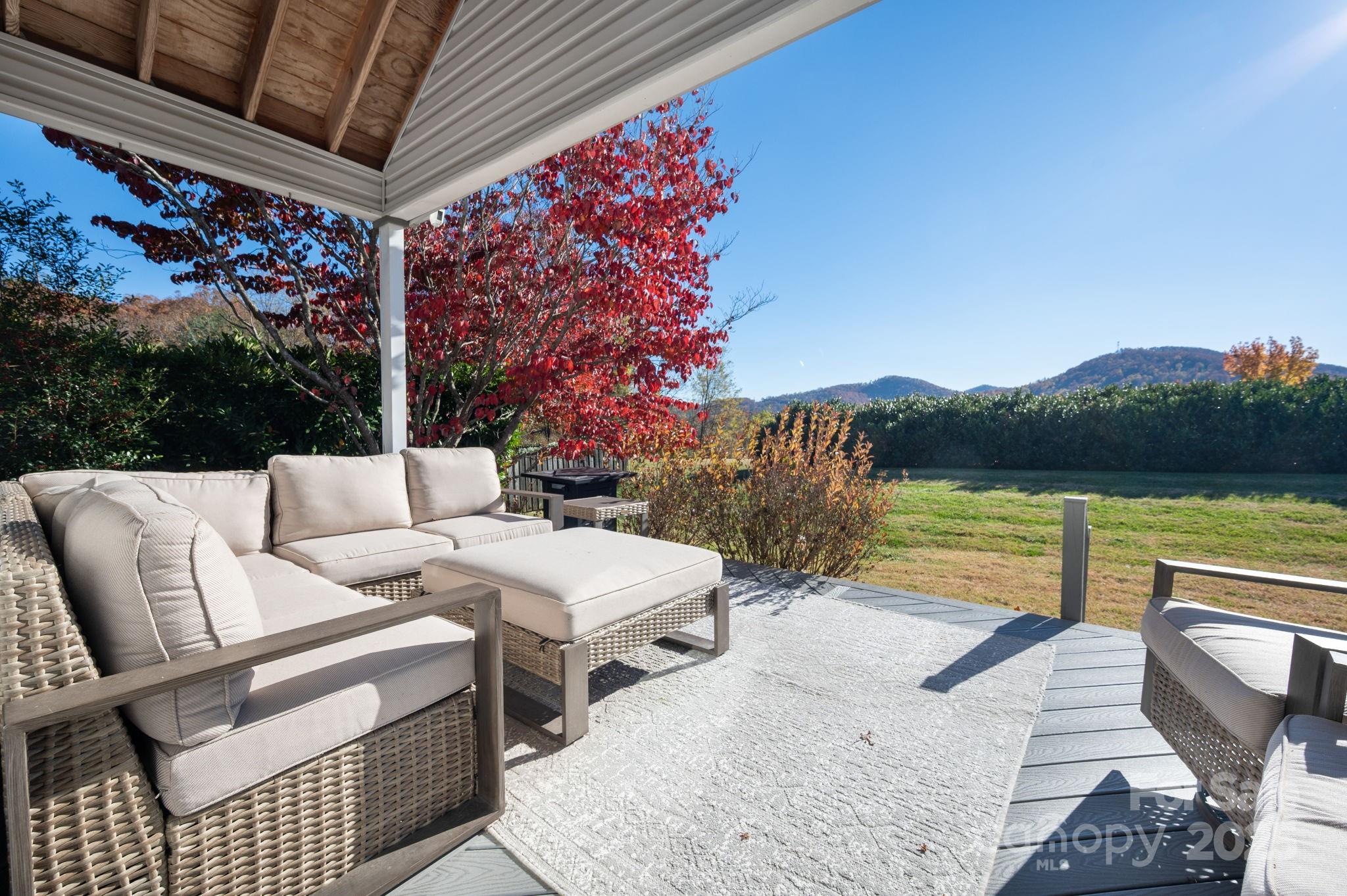 207 Farm Creek Drive E Asheville NC 28806