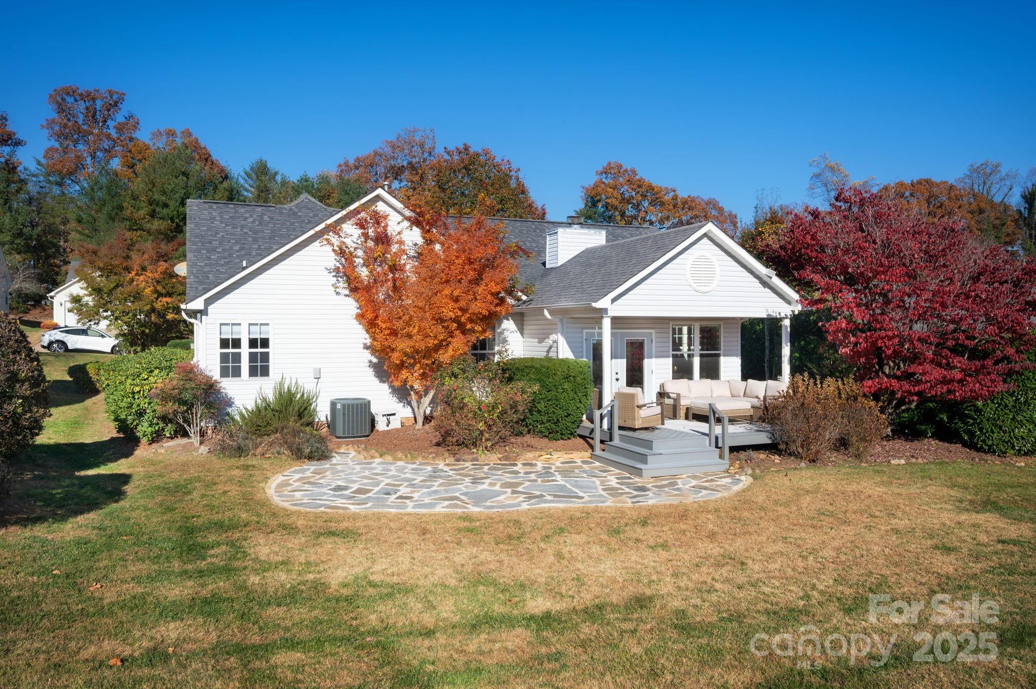 207 Farm Creek Drive E Asheville NC 28806