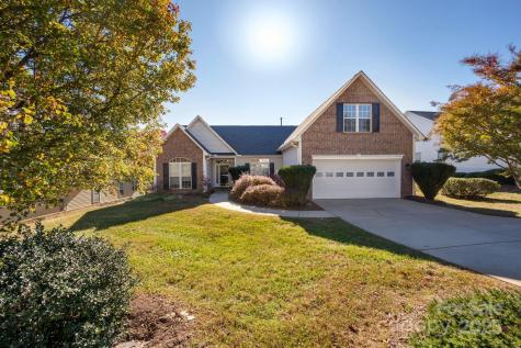 207 Farm Creek Drive E Asheville NC 28806