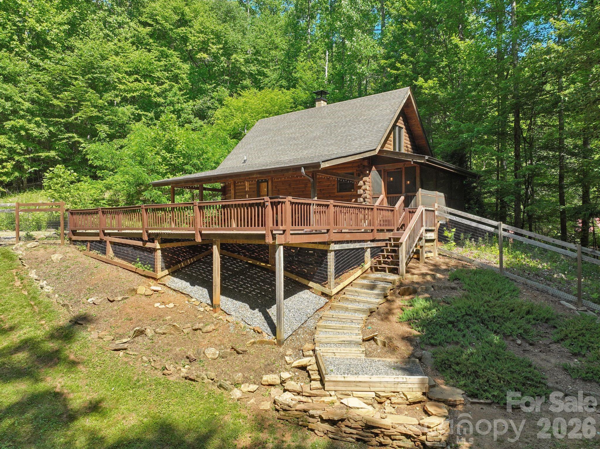 89 Apgar Road Candler NC 28715