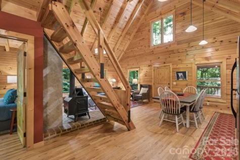 89 Apgar Road Candler NC 28715