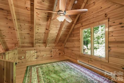 89 Apgar Road Candler NC 28715