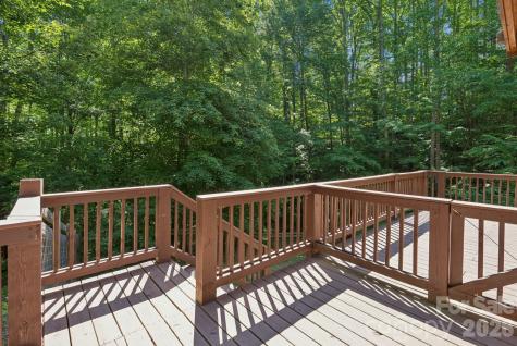 89 Apgar Road Candler NC 28715