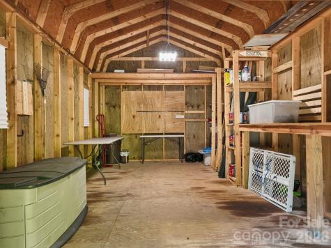 89 Apgar Road Candler NC 28715
