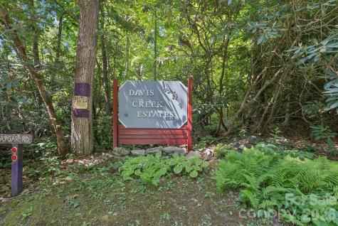 89 Apgar Road Candler NC 28715