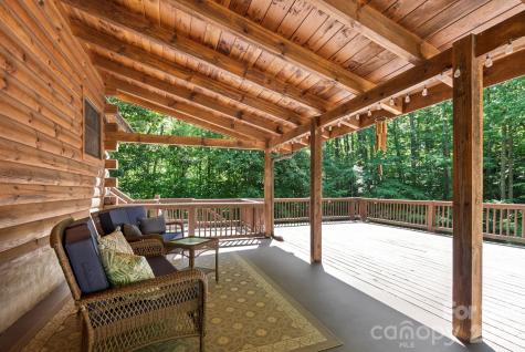 89 Apgar Road Candler NC 28715