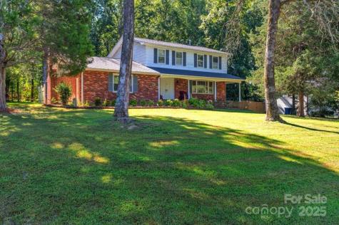 201 Bayberry Drive Salisbury NC 28147