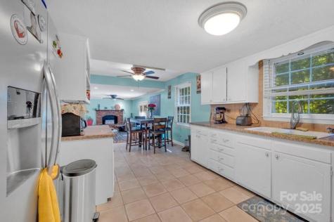 201 Bayberry Drive Salisbury NC 28147