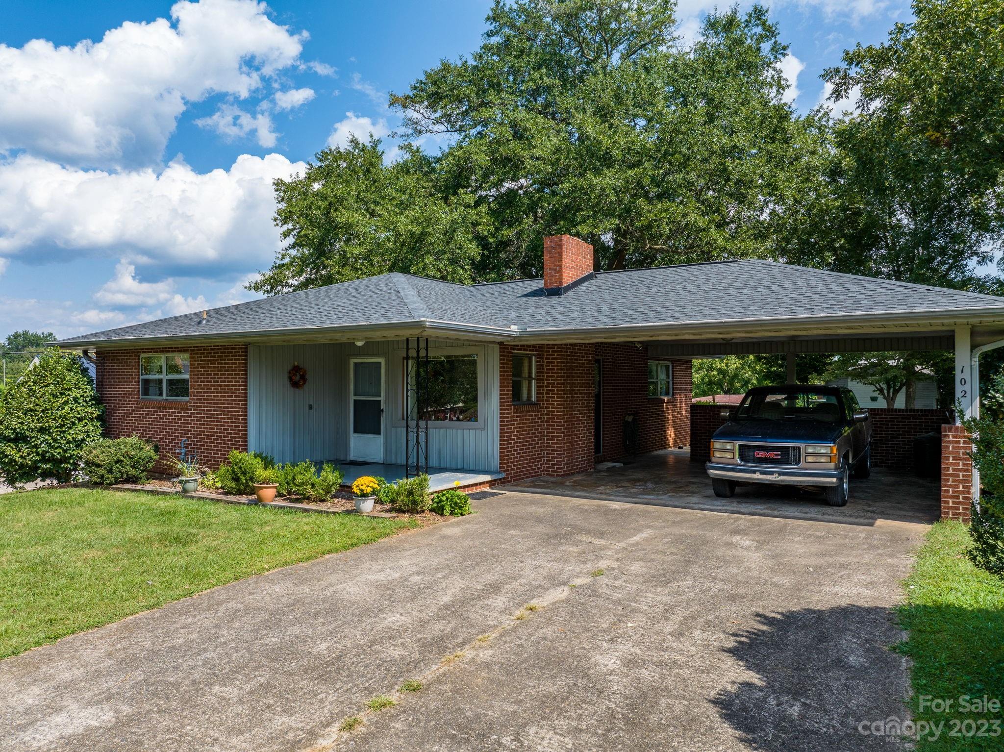 102 Air Park Drive Morganton NC 28655