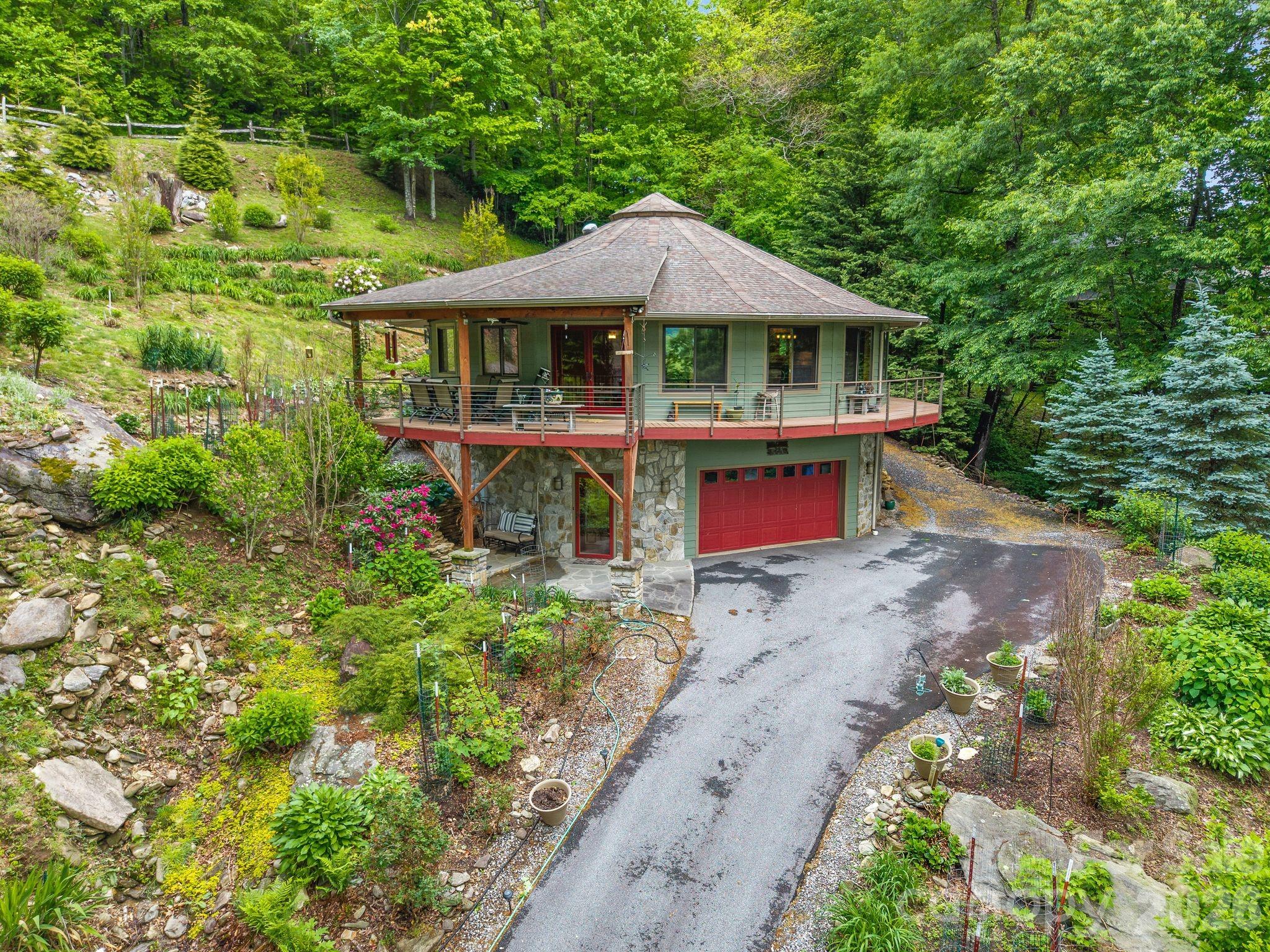 140 Slim Ridge Maggie Valley NC 28751