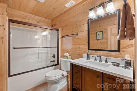 140 Slim Ridge Maggie Valley NC 28751