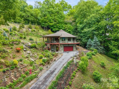 140 Slim Ridge Maggie Valley NC 28751