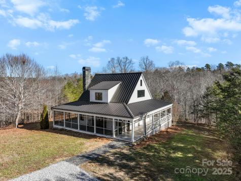 602 & 604 Blackwood Road Columbus NC 28722