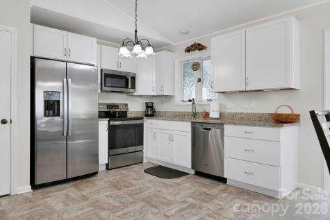 222 Sedi Lane Brevard NC 28712