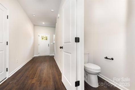 2043 Sadler Woods Lane Charlotte NC 28214