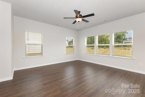 2043 Sadler Woods Lane Charlotte NC 28214