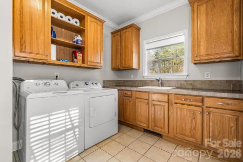2533 Lail Road Morganton NC 28655