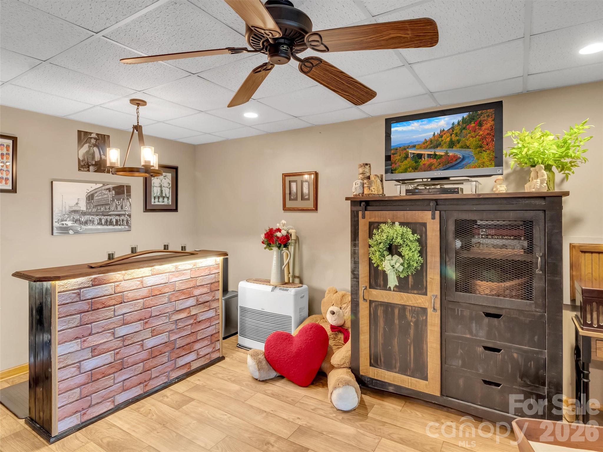 346 Wendy Way Clyde NC 28721