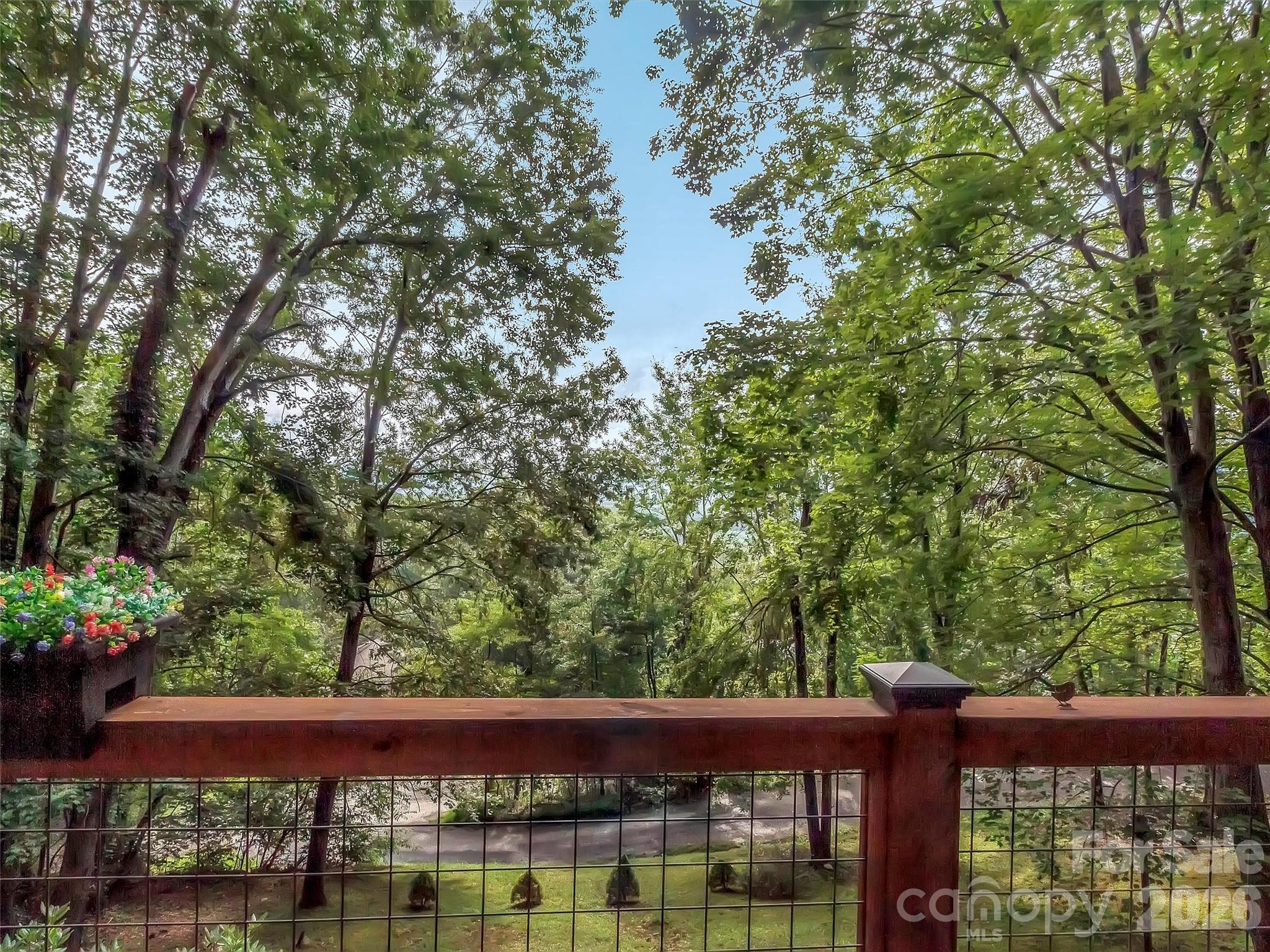 346 Wendy Way Clyde NC 28721